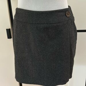 Wrap around wool blend mini skirt sz 4